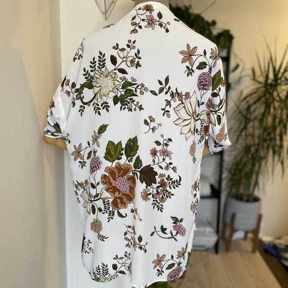 Boho Floral Shawl - Size S - Picture 6 of 6